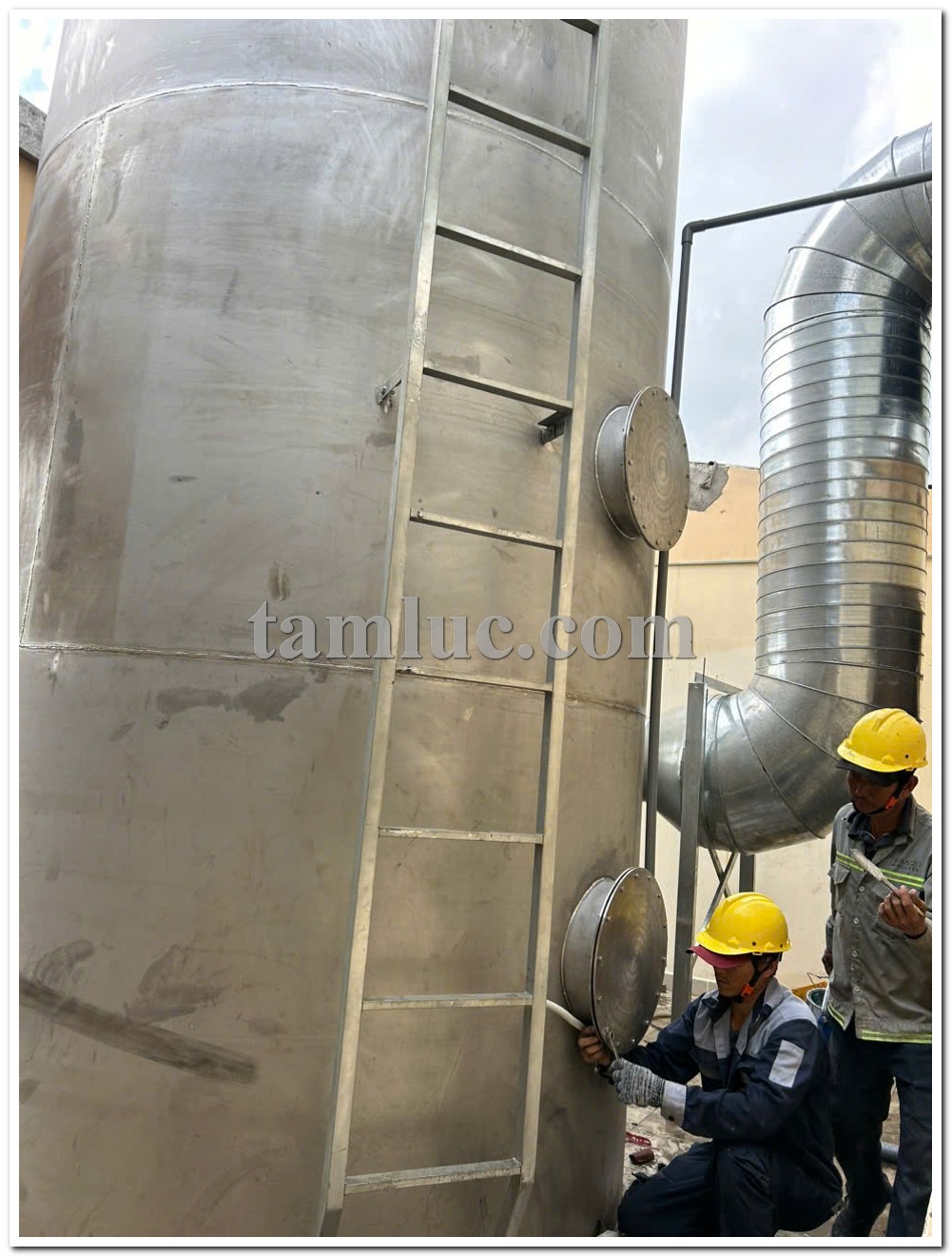 xử lý khí thải, khí thải xưởng sơn, khí thải nhà máy sơn, khí thải sơn gỗ