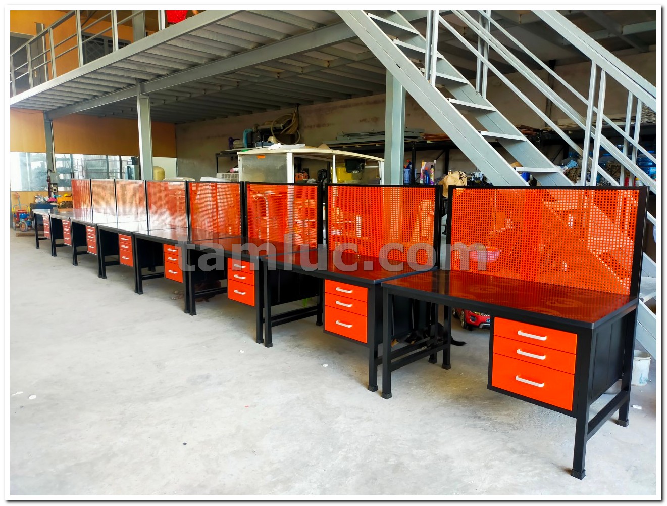 Bàn thao tác cơ khí, bàn thao tác, bàn làm việc cho nhà xưởng, bàn nguội, bàn cơ khí, bàn thao tác kết hợp, bàn tải trọng cao, bàn nguội cơ khí