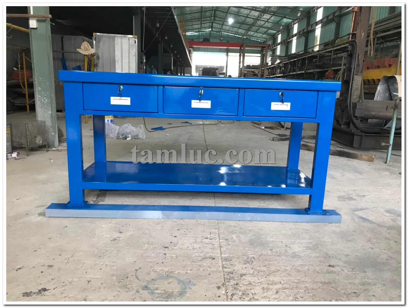 Bàn thao tác cơ khí, bàn thao tác, bàn làm việc cho nhà xưởng, bàn nguội, bàn cơ khí, bàn thao tác kết hợp, bàn tải trọng cao, bàn nguội cơ khí