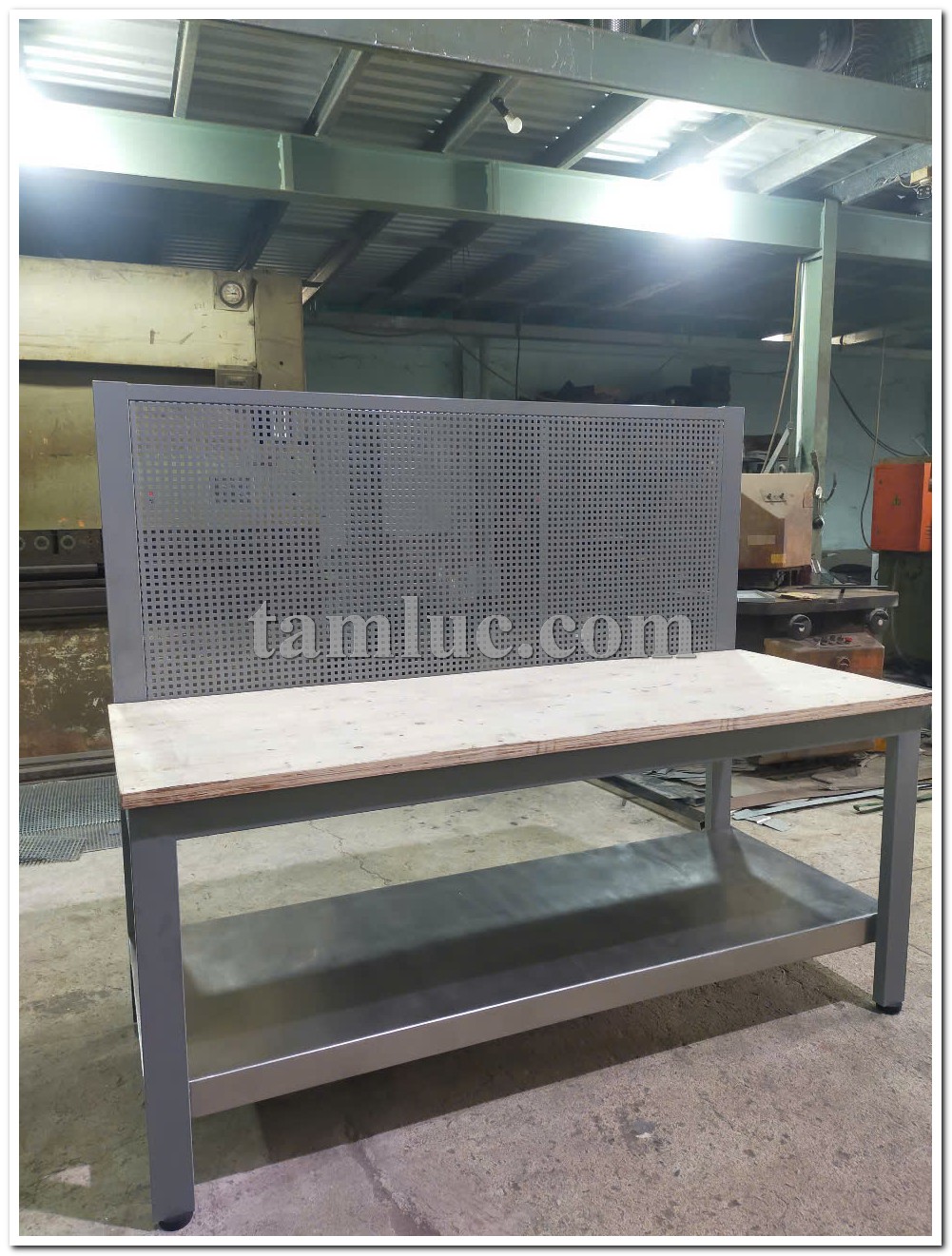 Bàn thao tác cơ khí, bàn thao tác, bàn làm việc cho nhà xưởng, bàn nguội, bàn cơ khí, bàn thao tác kết hợp, bàn tải trọng cao, bàn nguội cơ khí