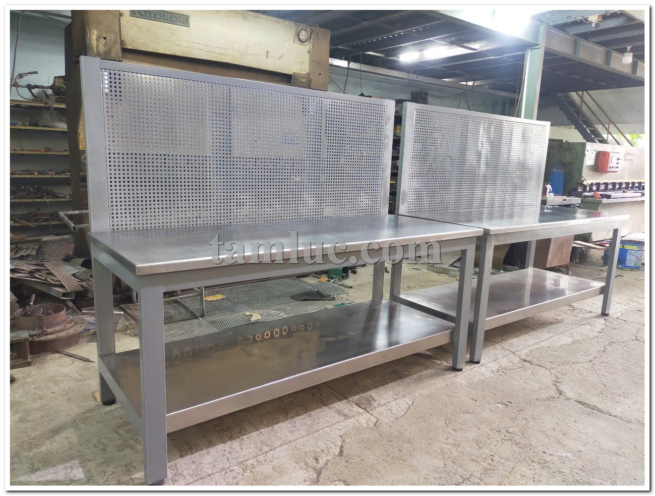Bàn thao tác cơ khí, bàn thao tác, bàn làm việc cho nhà xưởng, bàn nguội, bàn cơ khí, bàn thao tác kết hợp, bàn tải trọng cao, bàn nguội cơ khí