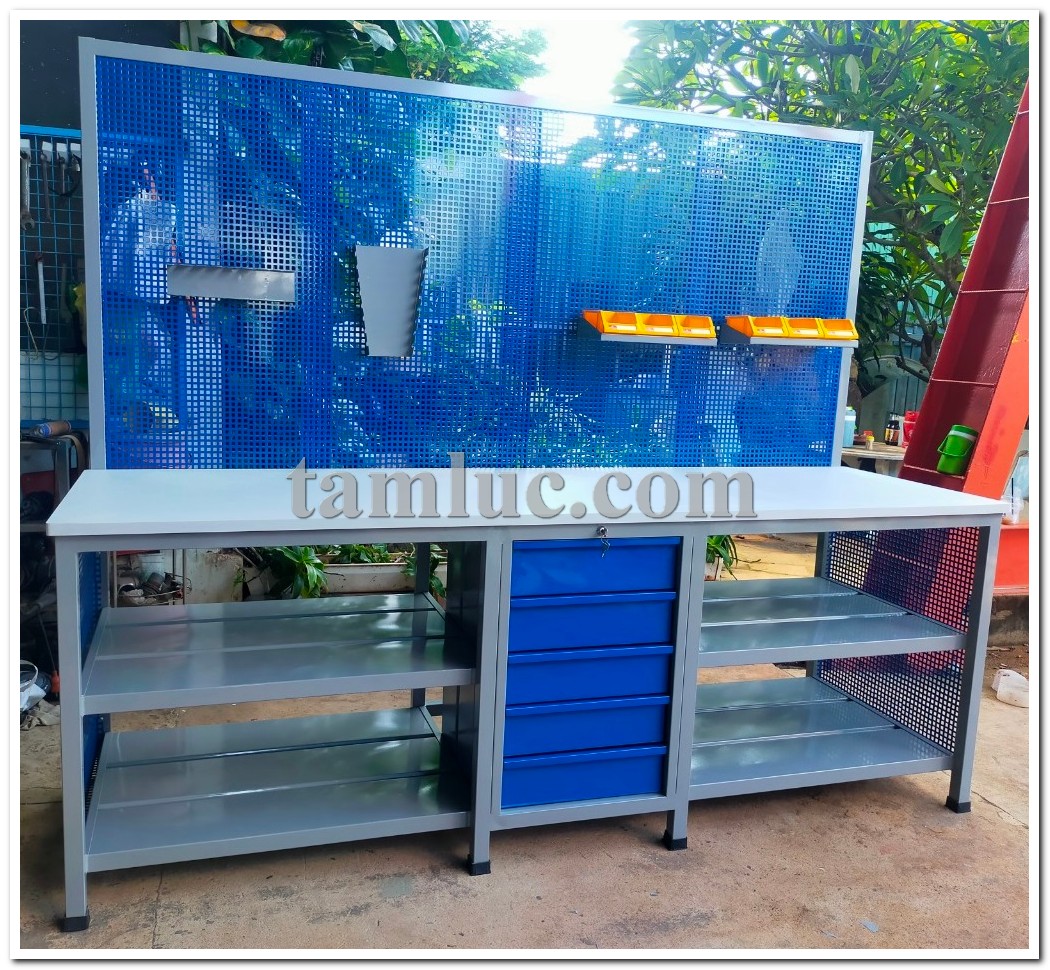 Bàn thao tác chuẩn công nghiệp - Bền bỉ vượt mọi giới hạn, hiệu quả qua từng tác vụ