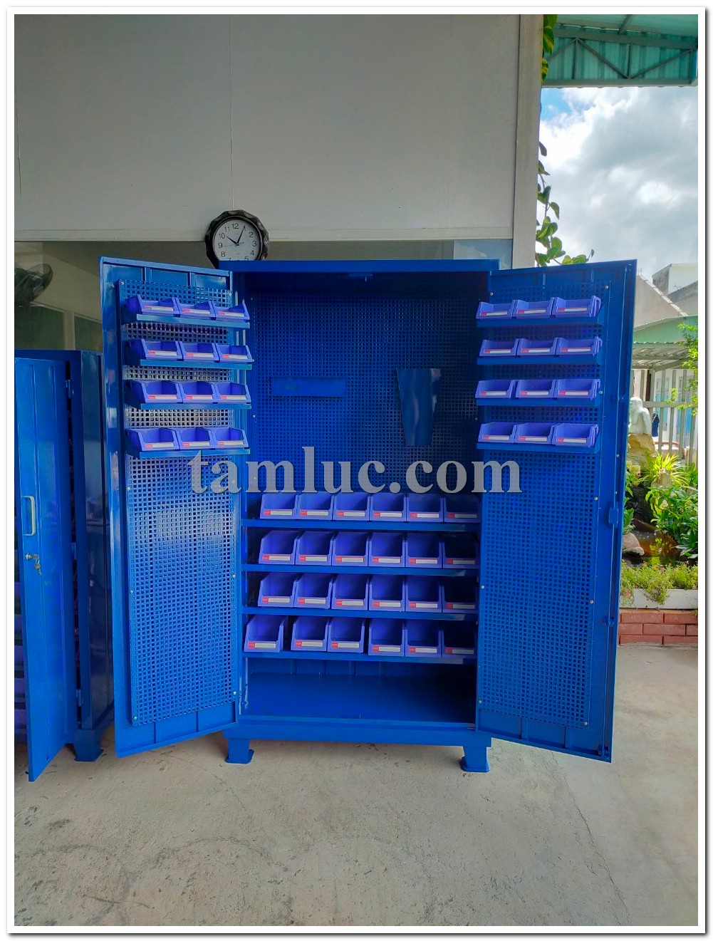 TỦ DỤNG CỤ KẾT HỢP (BẢNG TREO, NGĂN KÉO, KHAY NHỰA, KỆ SẮT)