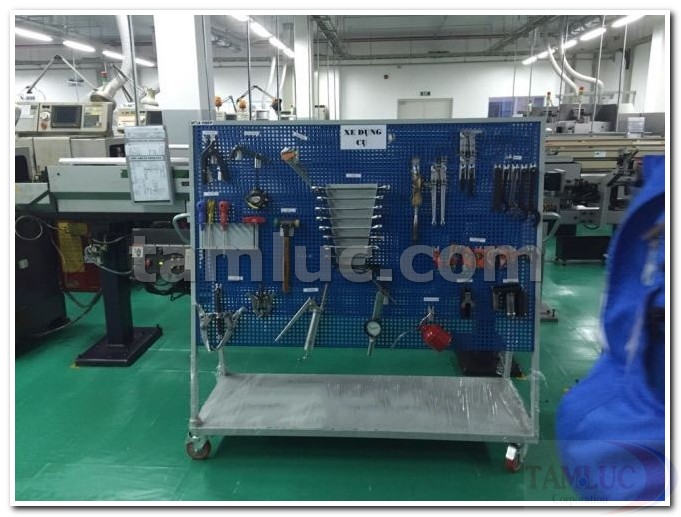 BẢNG TREO DỤNG CỤ DI ĐỘNG